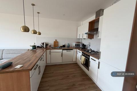 2 bedroom flat to rent, Hopetoun St, Edinburgh, EH7
