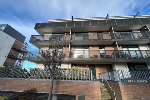 2 bedroom flat to rent, Hopetoun St, Edinburgh, EH7