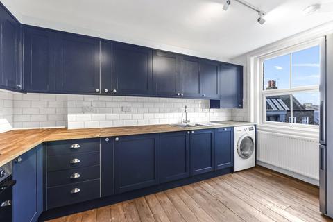 2 bedroom duplex to rent, Heath Street, London, NW3