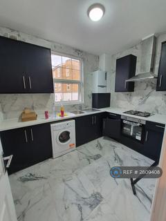 3 bedroom flat to rent, Marcon Court, London, E8
