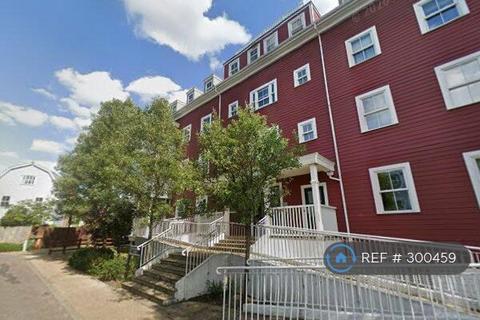 2 bedroom flat to rent, Canterbury Hall, Worcester Park, KT4