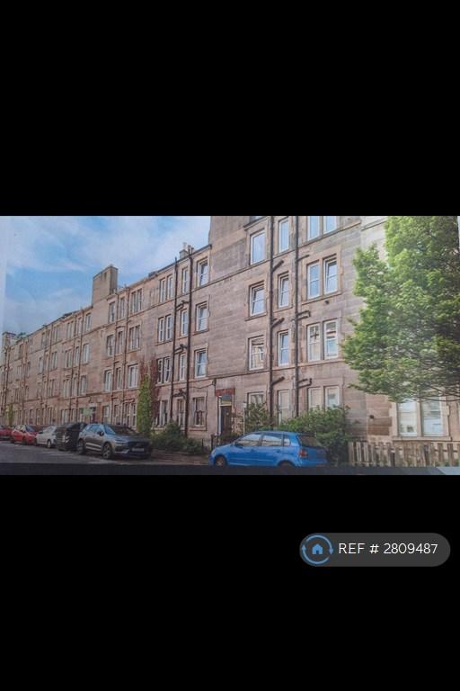 One Bed, First Floor Flat In Polwarth