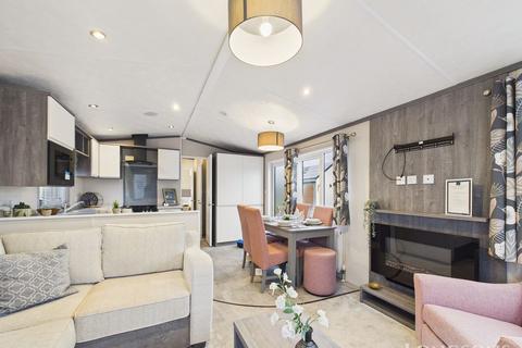3 bedroom park home for sale, Rye Harbour Coastal and Country Park