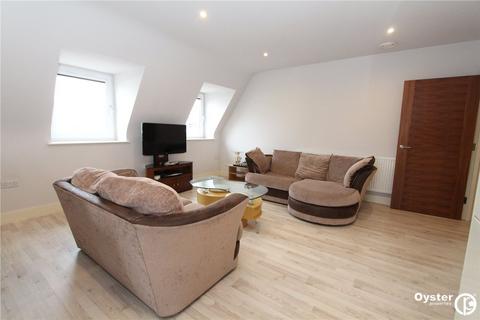 2 bedroom flat to rent, Burnt Oak Broadway, Edgware, HA8