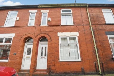 Halstead Avenue, Salford, M6