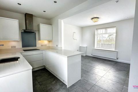 3 bedroom terraced house for sale, Lincoln Square, Widnes, WA8 6SR