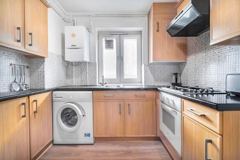3 bedroom flat to rent, Stafford Cripps House, Clem Attlee Court, Fulham, London, SW6