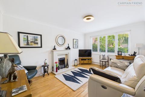 4 bedroom detached house for sale, Gleggs Close, Great Boughton, CH3