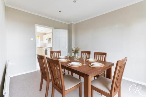 undefined, Carisbrooke Drive, Cheltenham GL52