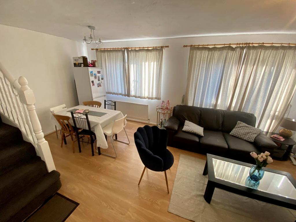 House in Nottingham, Lenton - View 3