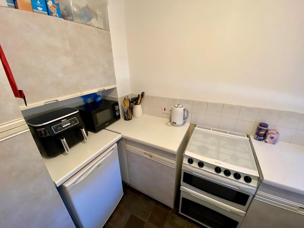 House in Nottingham, Lenton - View 5