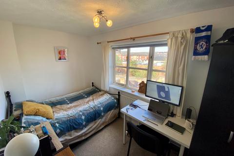 undefined, Shelby Close, Nottingham, NG7
