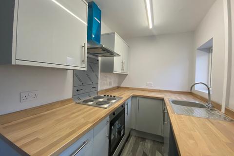 3 bedroom end of terrace house to rent, Cambridge Road, Preston, PR5