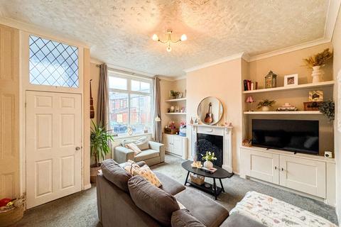 3 bedroom terraced house for sale, Fenton Street, Bury BL8