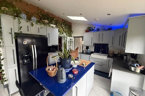 undefined, Ringwood, Bretton, Peterborough
