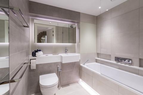 3 bedroom apartment to rent, Riverlight Quay, London, SW11
