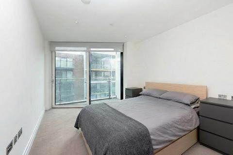 3 bedroom apartment to rent, Riverlight Quay, London, SW11