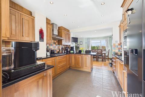 undefined, Aston Abbotts Road, Aylesbury HP22