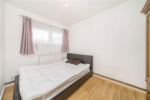 2 bedroom flat for sale, Burbage Close, London SE1