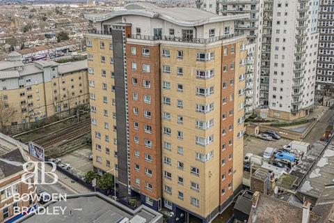 undefined, Hainault Street, Ilford, IG1