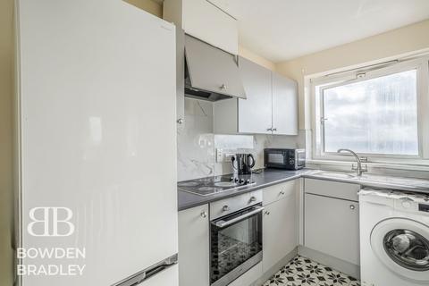 undefined, Hainault Street, Ilford, IG1