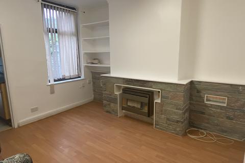 2 bedroom house to rent, Jubilee Road, Doncaster, DN1
