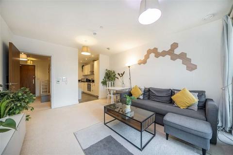 undefined, New Drum Street, London E1