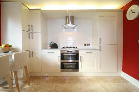 6 bedroom flat to rent, Lenton Boulevard, NOTTINGHAM, NG7