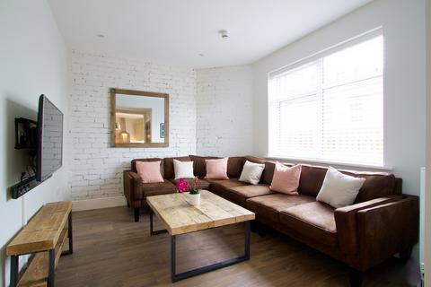 8 bedroom flat to rent, Peel Street, NOTTINGHAM, NG1