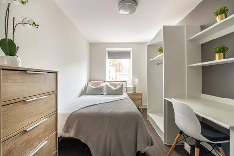 6 bedroom flat to rent, Rob Roy Avenue, NOTTINGHAM, NG7
