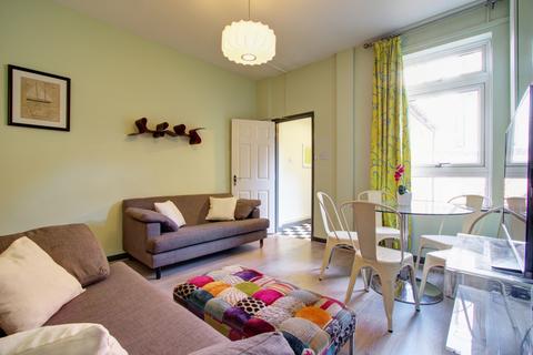 5 bedroom flat to rent, Lenton Boulevard, NOTTINGHAM, NG7