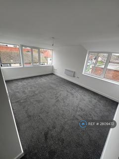 2 bedroom flat to rent, Front Street, Arnold, Nottingham, NG5