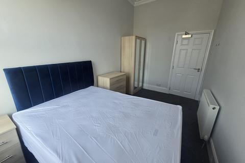 1 bedroom house to rent, Thompson Road, Sunderland, SR5