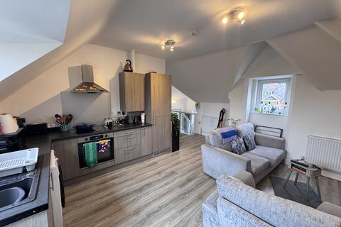 2 bedroom flat to rent, Mansfield Road, Nottingham, NG5