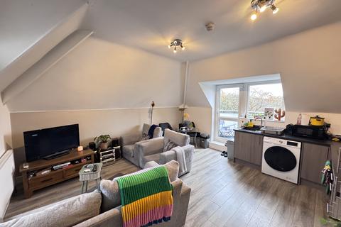 2 bedroom flat to rent, Mansfield Road, Nottingham, NG5