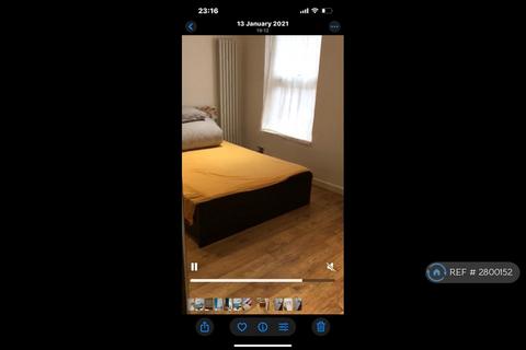 undefined, Leigh Road, London, E6