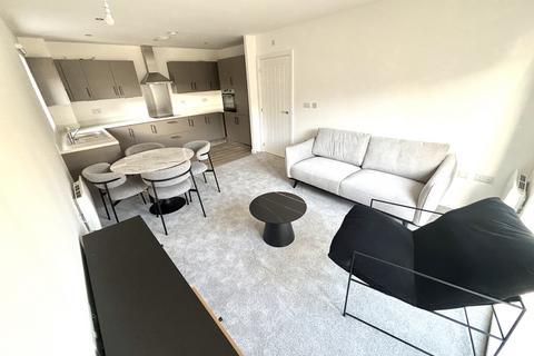 2 bedroom apartment to rent, Greensfield Close, Gateshead, NE8