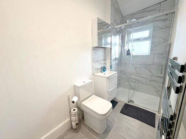 Shower room.1