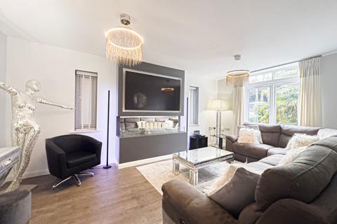 undefined, Childwall Lane, Liverpool, L25