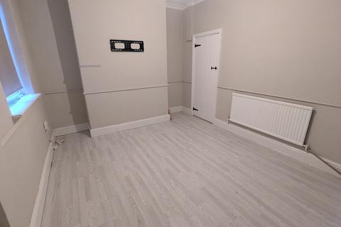 3 bedroom house to rent, Harcourt Street, Darlington, DL3