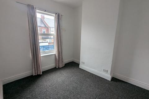 3 bedroom house to rent, Harcourt Street, Darlington, DL3