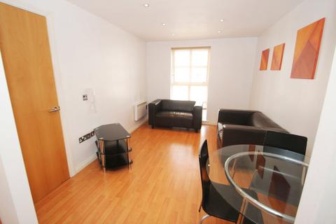 2 bedroom apartment to rent, Curzon Place, Gateshead, NE8