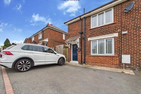 undefined, Ffordd Owain, Brymbo, Wrexham, LL11