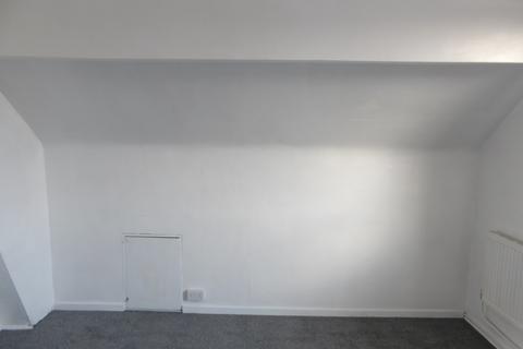 1 bedroom in a house share to rent, Mansfield Road, Sutton-in-Ashfield, NG17
