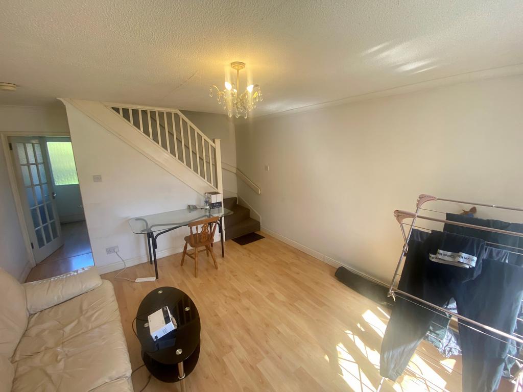 Hazelmere Grove, Nottingham, NG7 – pohled 3