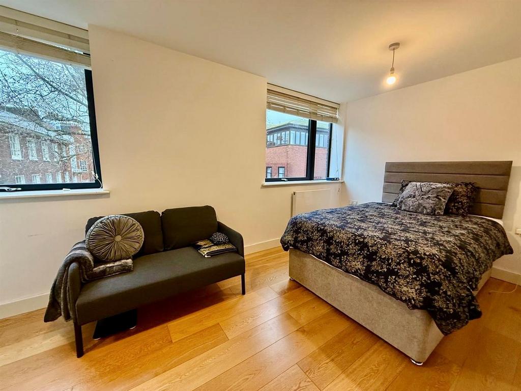 Bedroom v5.jpg