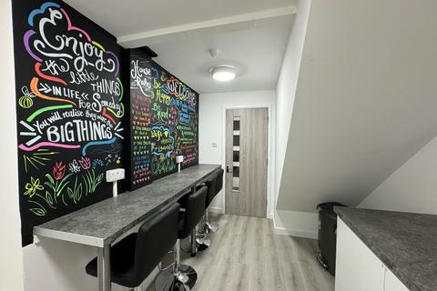 undefined, Paddockhurst Road, Crawley, RH11