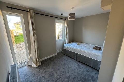 undefined, Paddockhurst Road, Crawley, RH11