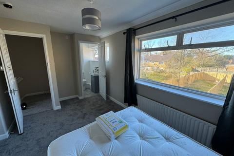 undefined, Paddockhurst Road, Crawley, RH11