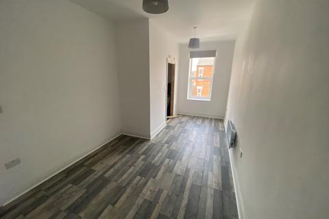 5 bedroom apartment to rent, Beaconsfield Street, Nottingham, NG7